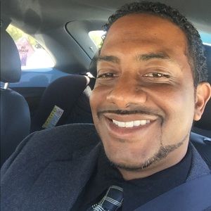 Meet your Posher, Kenneth